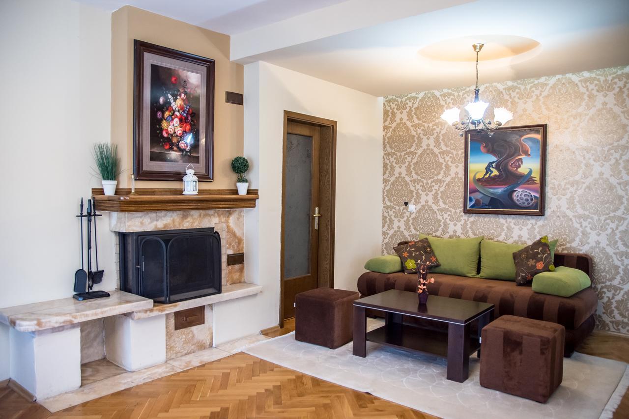 Villa Alexander Skopje Ngoại thất bức ảnh