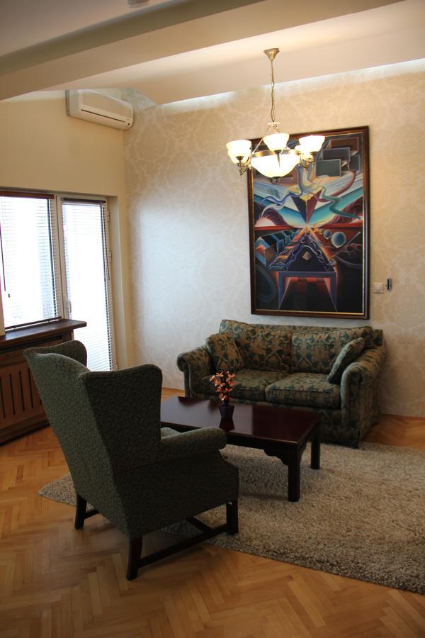 Villa Alexander Skopje Ngoại thất bức ảnh
