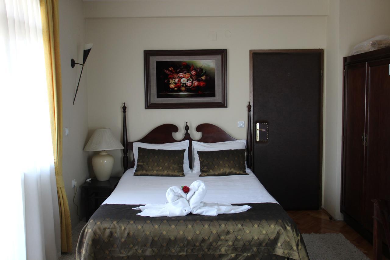Villa Alexander Skopje Ngoại thất bức ảnh